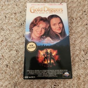 Gold Diggers VHS